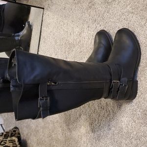 Torrid wide calf boots